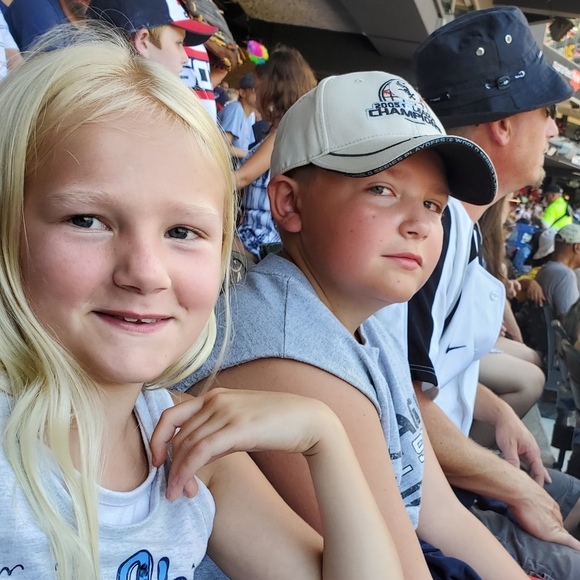 Meet your Posher, Frog 🐸 - Picture 10 of 12